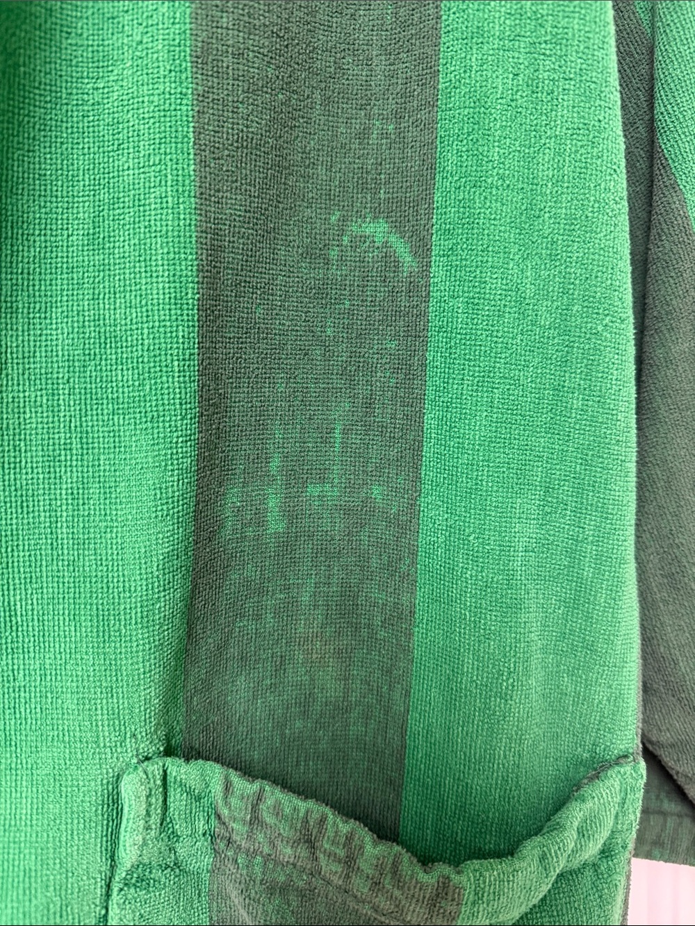 Men's Green Terry Robe Lacoste Bathrobe - Picture 2 of 7